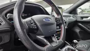 Ford Focus 1.0 EcoBoost ST-Line de 2018