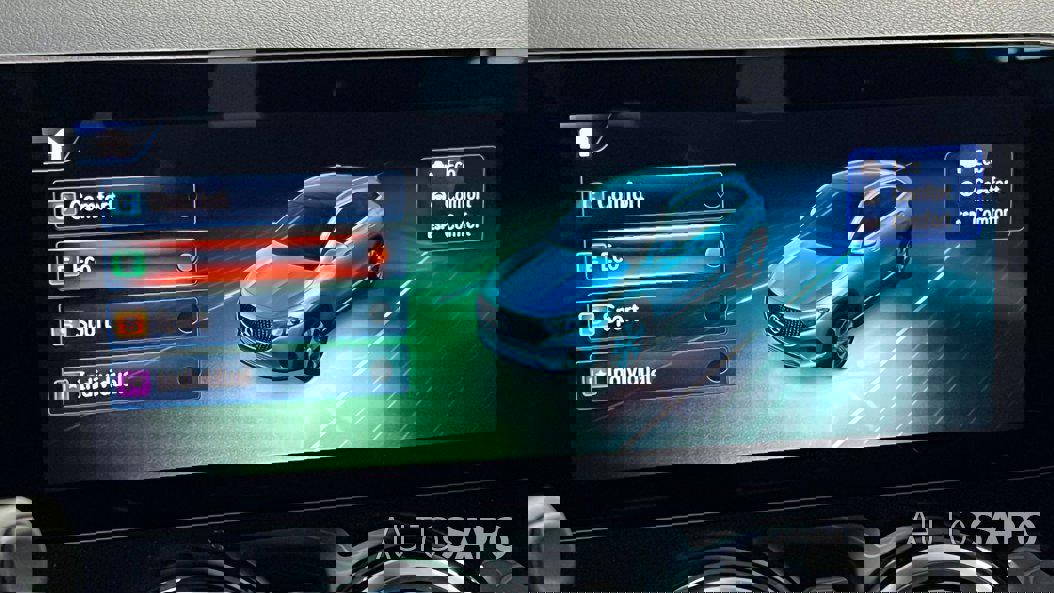 Mercedes-Benz EQA de 2024