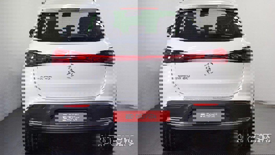 Mercedes-Benz EQA de 2024