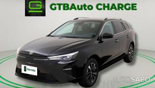 MG MG5 de 2025