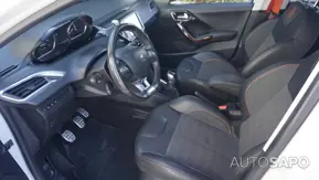 Peugeot 208 de 2017