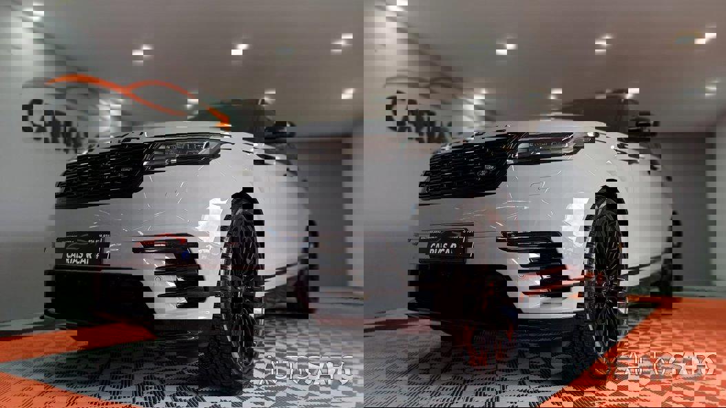 Land Rover Range Rover Velar de 2024