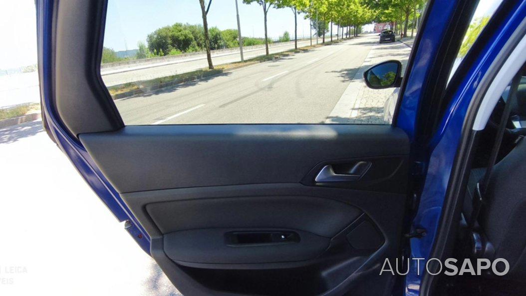 Peugeot 308 1.2 PureTech Allure de 2018