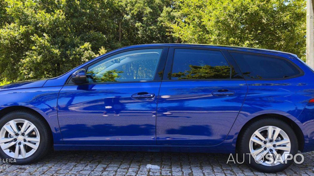 Peugeot 308 1.2 PureTech Allure de 2018