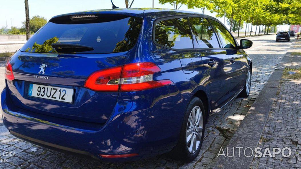 Peugeot 308 1.2 PureTech Allure de 2018