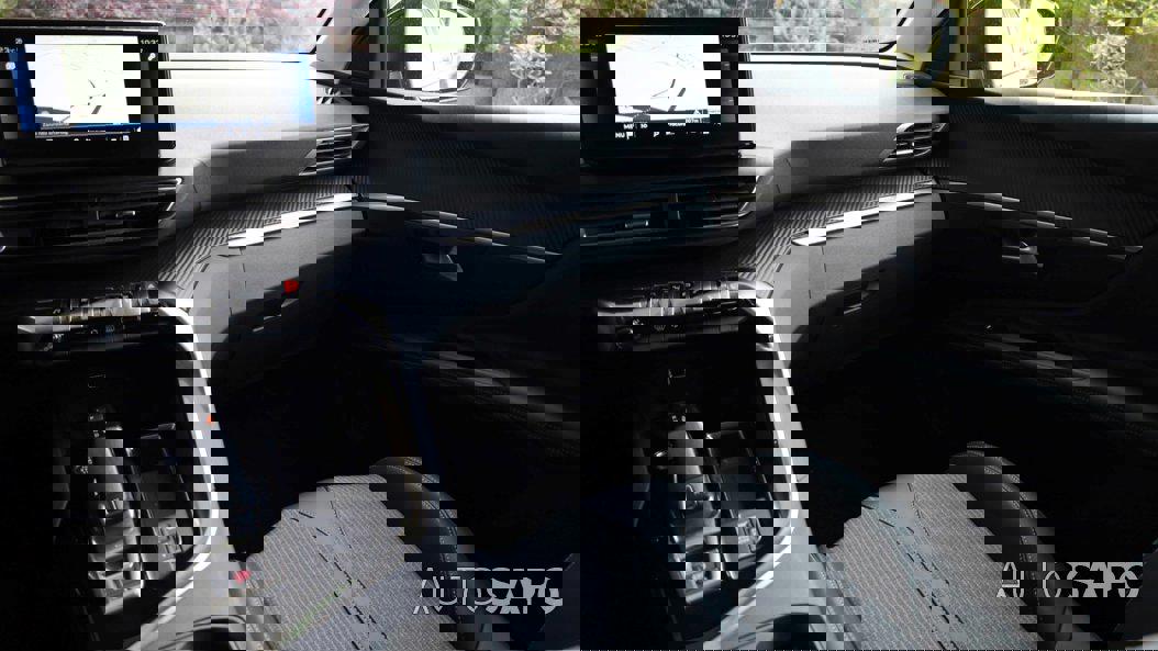 Peugeot 3008 1.2 PureTech Allure EAT8 de 2022