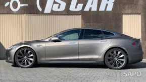 Tesla Model S 70D de 2015