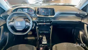 Peugeot 2008 1.2 PureTech Active Pack EAT8 de 2022