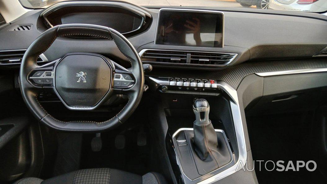 Peugeot 3008 1.5 BlueHDi Active de 2019