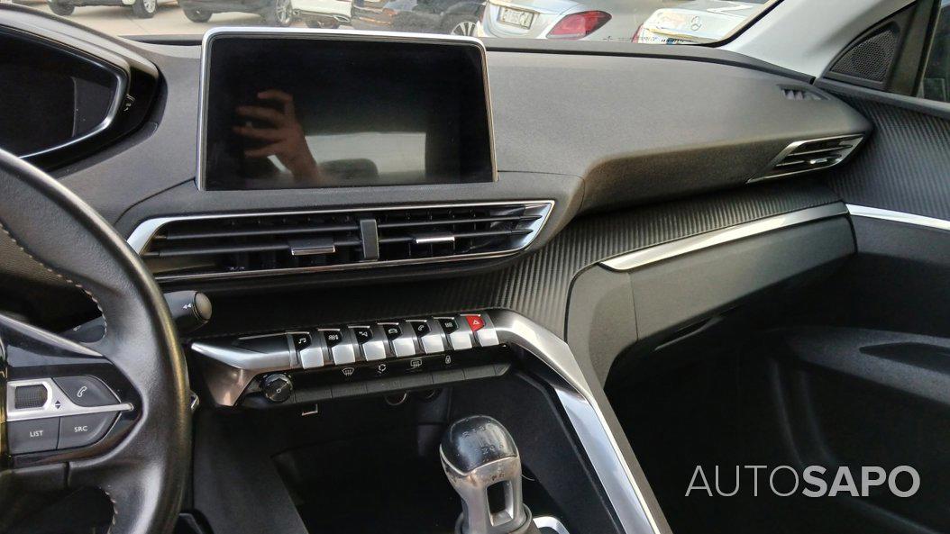 Peugeot 3008 1.5 BlueHDi Active de 2019