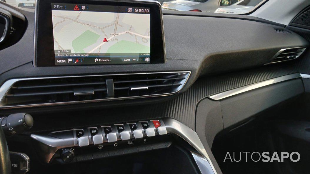 Peugeot 3008 1.5 BlueHDi Active de 2019