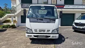 Isuzu NKR de 2008