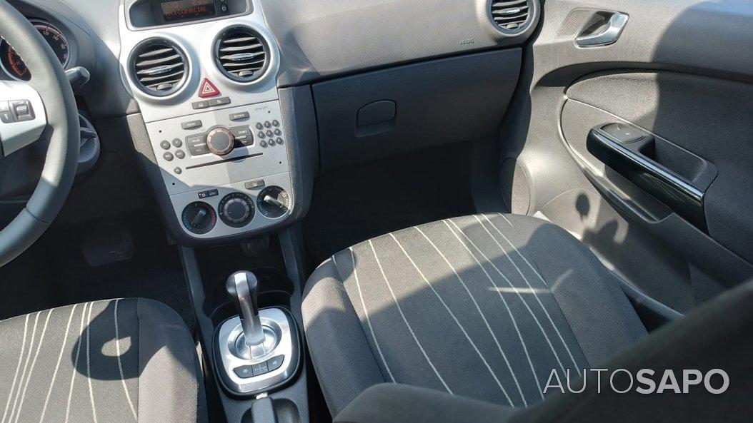 Opel Corsa 1.2 Enjoy Easytronic de 2010