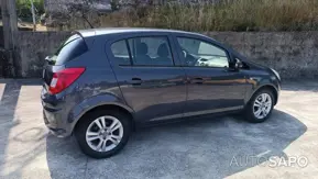 Opel Corsa 1.2 Enjoy Easytronic de 2010