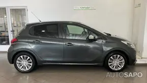 Peugeot 208 1.2 PureTech Style de 2017
