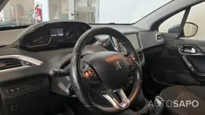 Peugeot 208 1.2 PureTech Style de 2017