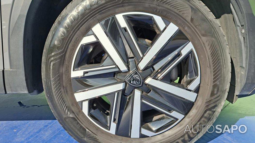 Peugeot 2008 1.2 PureTech Active de 2024