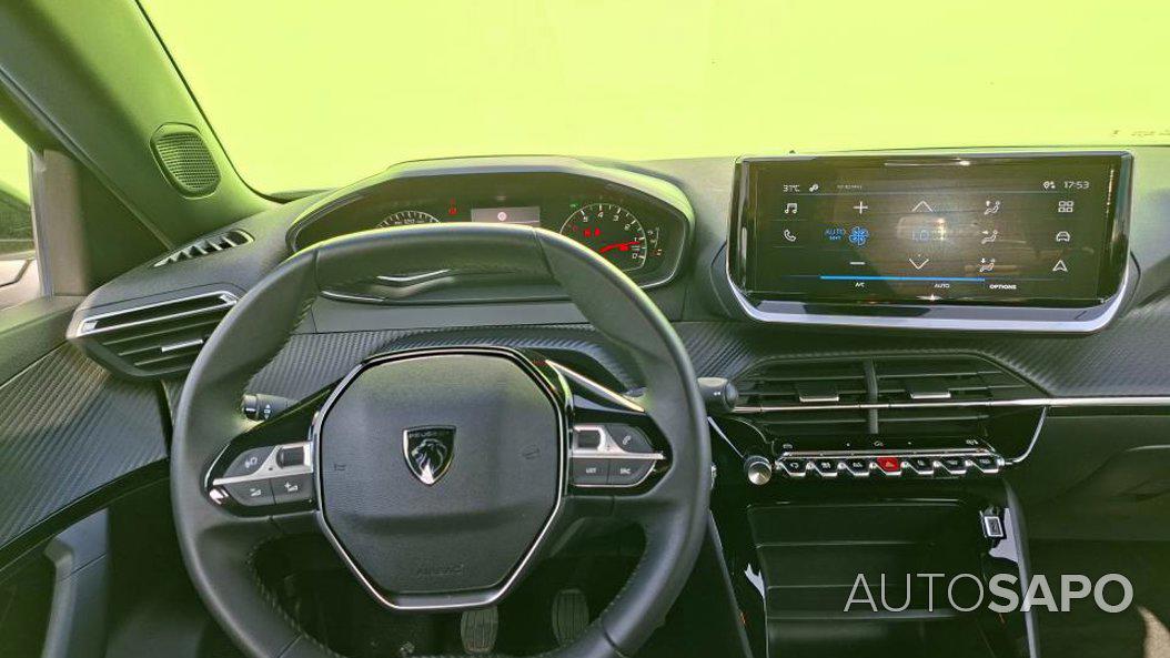 Peugeot 2008 1.2 PureTech Active de 2024