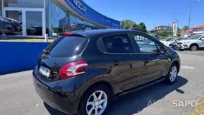 Peugeot 208 de 2014