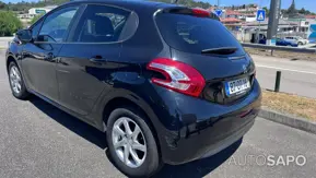 Peugeot 208 de 2014