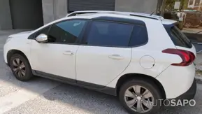 Peugeot 2008 1.2 PureTech Style de 2018