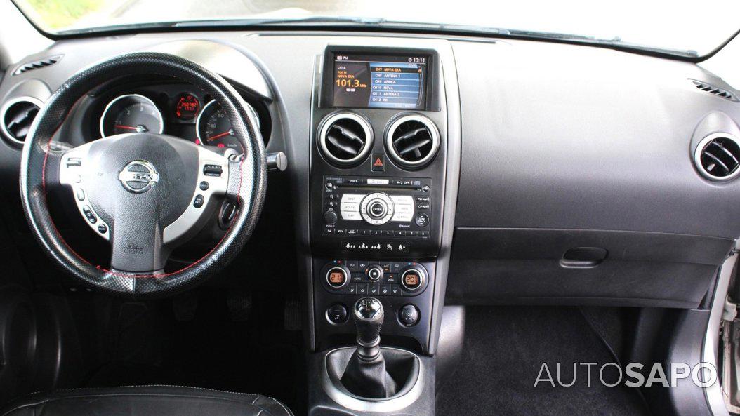 Nissan Qashqai 2.0 dCi Tekna Sport 17 de 2009