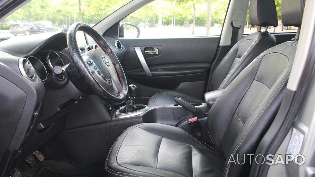 Nissan Qashqai 2.0 dCi Tekna Sport 17 de 2009
