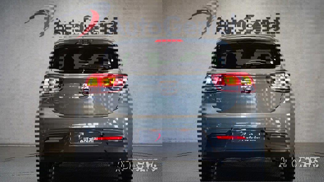 Kia Rio de 2023