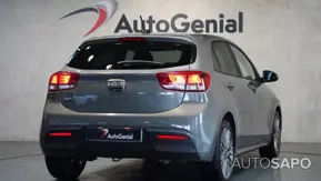 Kia Rio de 2023