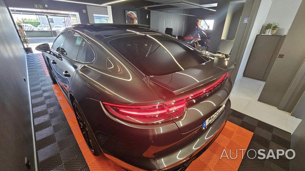 Porsche Panamera 4 E-Hybrid de 2018