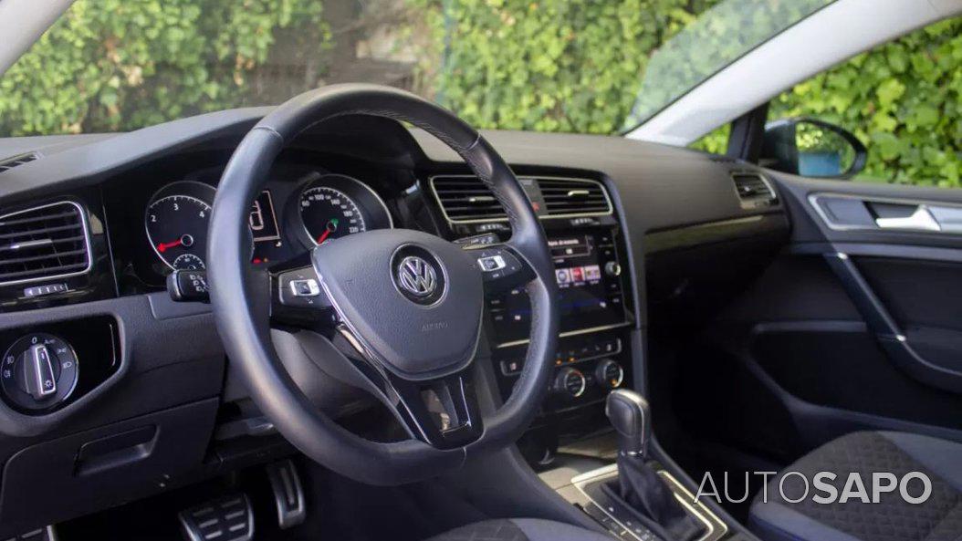 Volkswagen Golf 1.6 TDi Confortline DSG de 2019