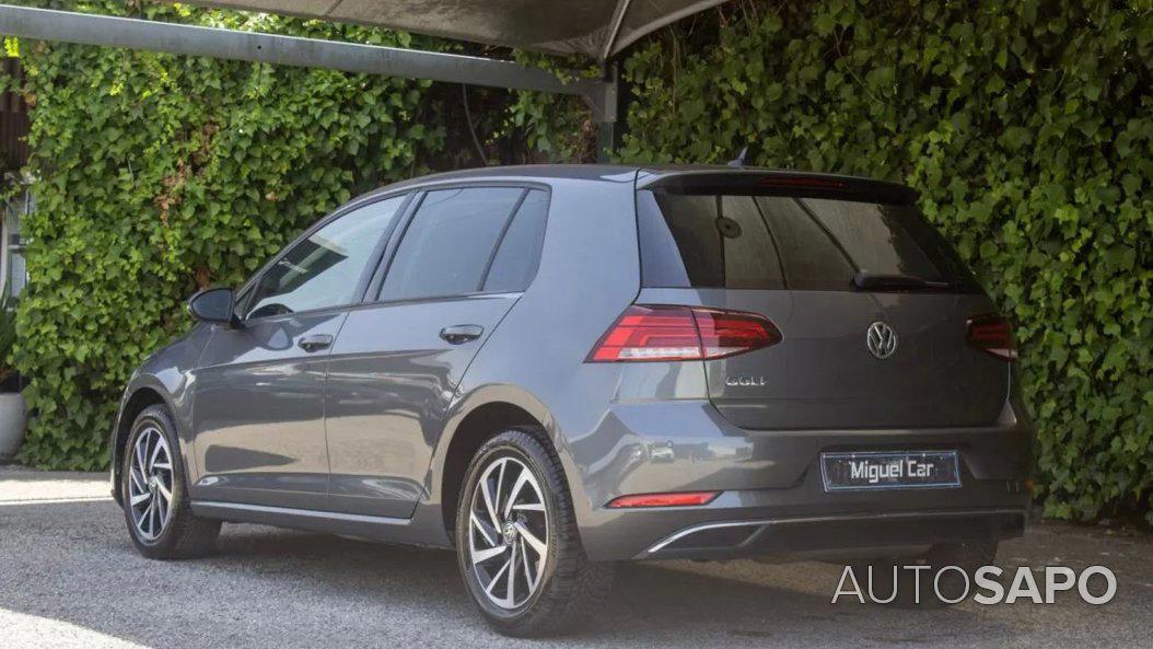Volkswagen Golf 1.6 TDi Confortline DSG de 2019