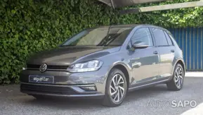 Volkswagen Golf 1.6 TDi Confortline DSG de 2019