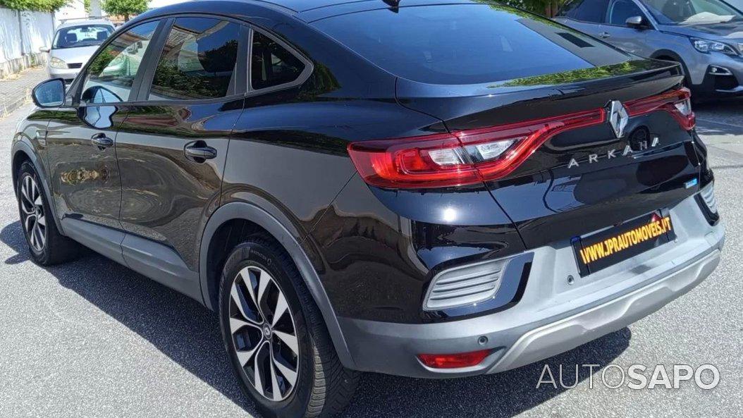 Renault Arkana 1.6 E-Tech Business de 2022