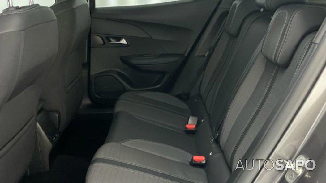 Peugeot 2008 1.2 PureTech Allure de 2022