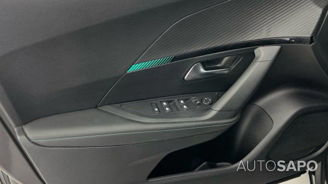 Peugeot 2008 1.2 PureTech Allure de 2022