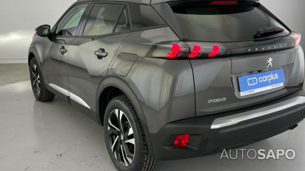 Peugeot 2008 1.2 PureTech Allure de 2022