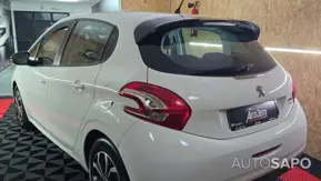 Peugeot 208 de 2014
