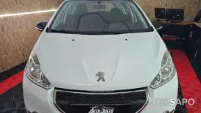 Peugeot 208 de 2014