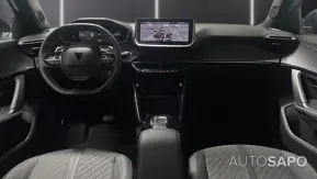 Peugeot 2008 1.2 PureTech Allure EAT8 de 2024