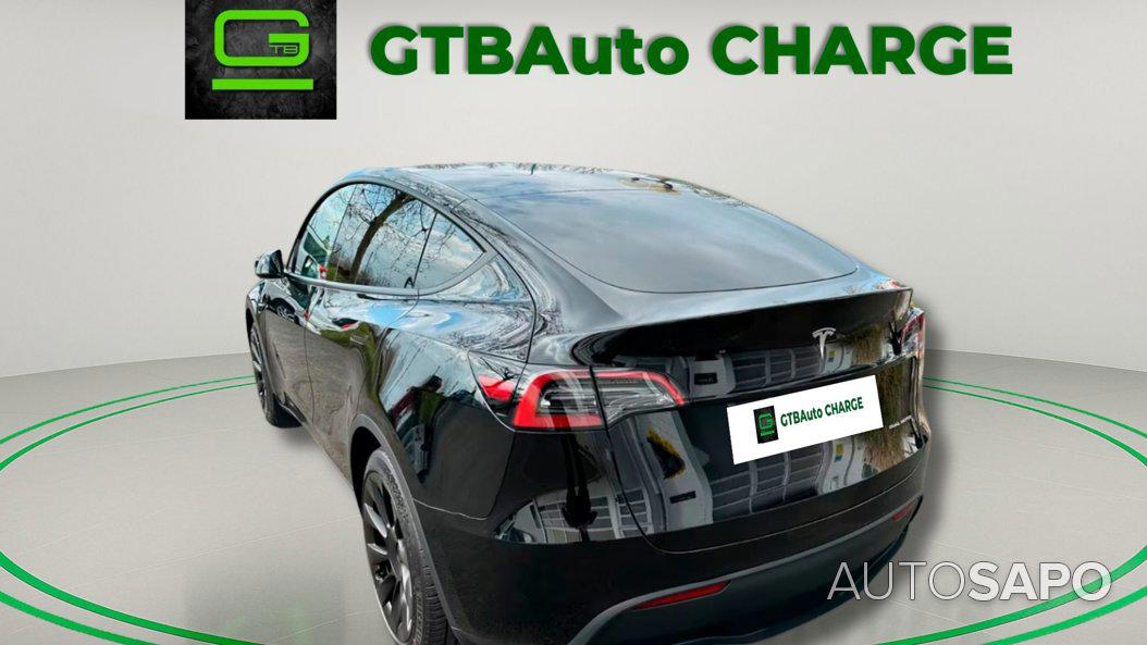 Tesla Model Y de 2024