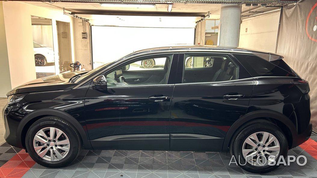 Peugeot 3008 1.2 PureTech Active de 2021