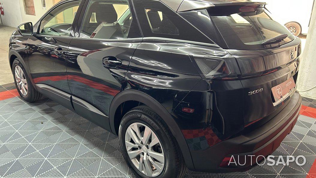 Peugeot 3008 1.2 PureTech Active de 2021