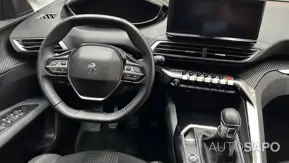 Peugeot 3008 1.2 PureTech Active de 2021