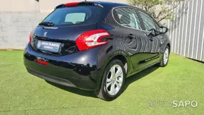 Peugeot 208 1.2 PureTech Active de 2014