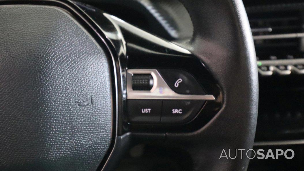 Peugeot 2008 1.2 PureTech Allure de 2022