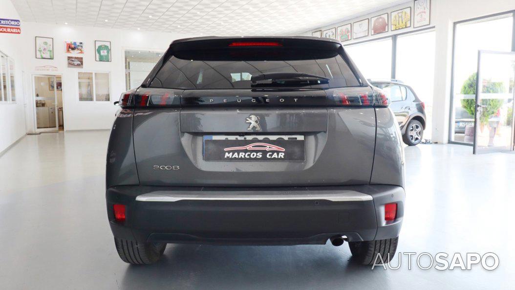 Peugeot 2008 1.2 PureTech Allure de 2022