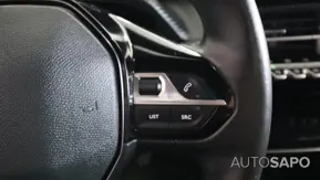 Peugeot 2008 1.2 PureTech Allure de 2022