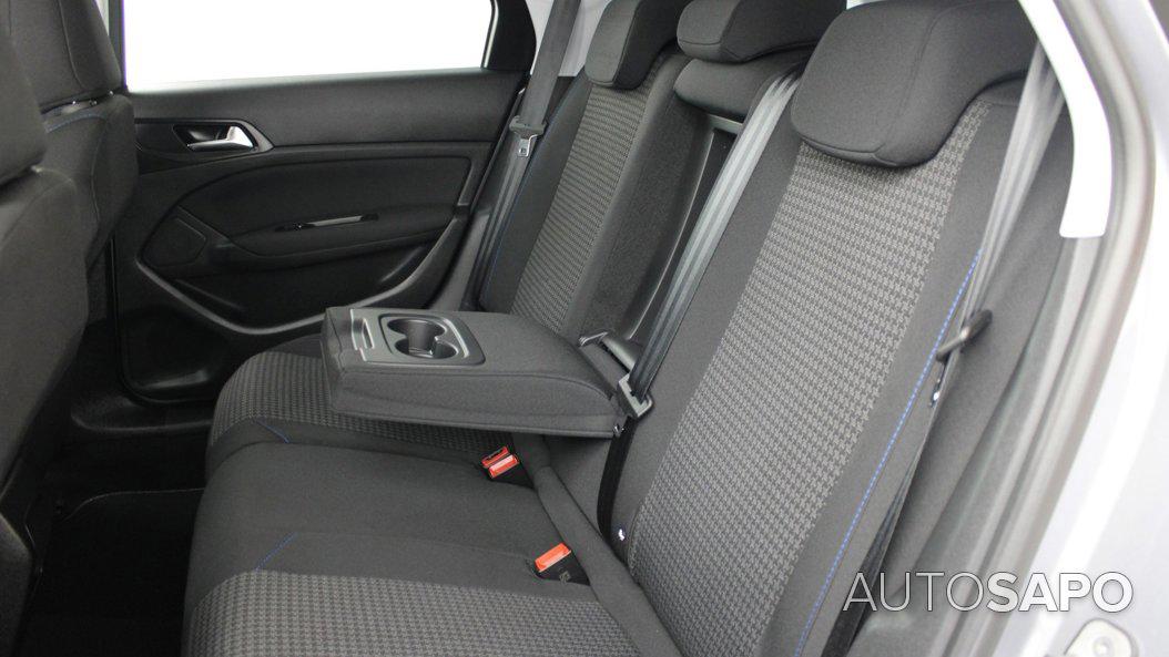 Peugeot 308 1.5 BlueHDi Style de 2020