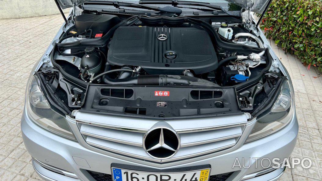 Mercedes-Benz Classe C 220 CDi Avantgarde de 2012